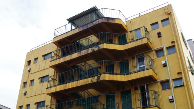 建築基準法違反があっても「瑕疵」ではない？― 改築予定の頓挫を理由とする契約解除・代金返還請求が棄却された事例
